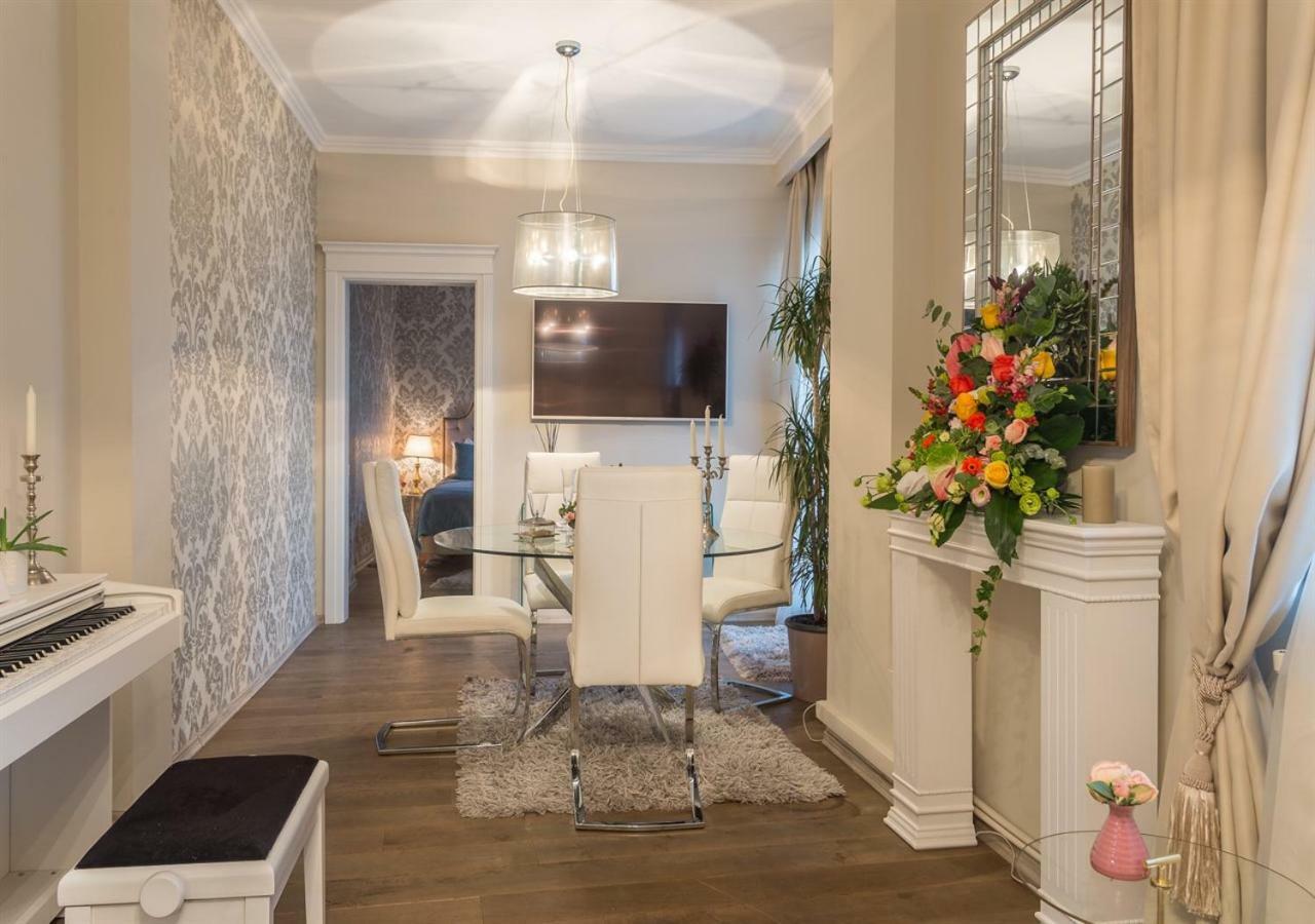 Apartino - Luxury View - Self Check-In Бухарест Екстер'єр фото